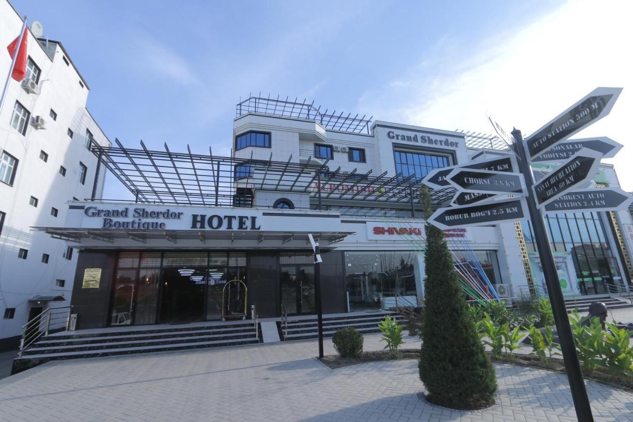 Grand Sherdor Hotel Namangan Exterior photo